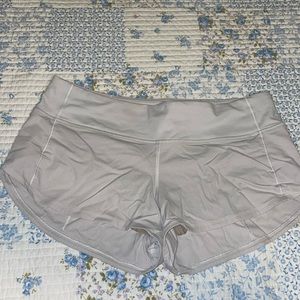 Lululemon Speed Up Low-Rise Lined 2.5” Short